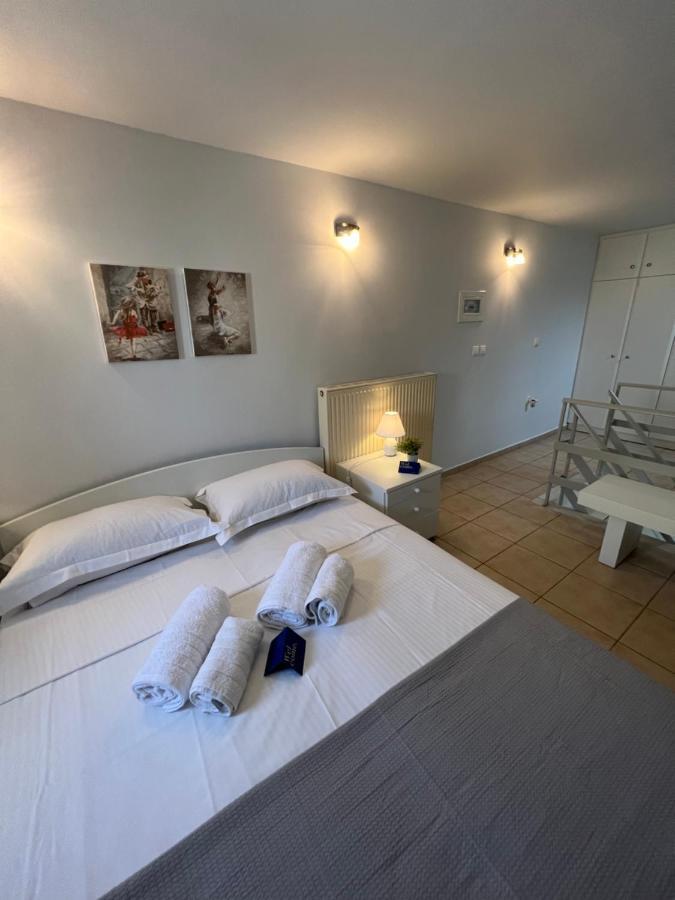 Central Tiny Loft In Argostoli Bagian luar foto